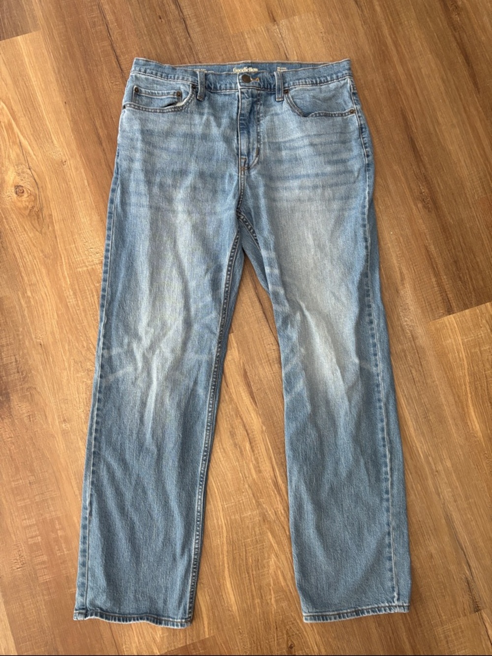 Goodfellow & Co Light Blue Straight-Leg Men's Jeans. 34 x 32.  Great condition.
